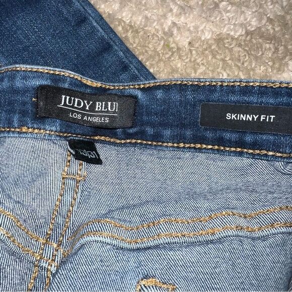 Judy Blue Women's Jeans size 31 - Picture 2 of 5
